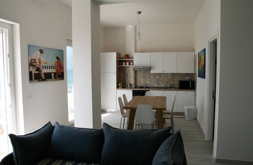Pizzo Villa | Villa Laura by the sea - P1