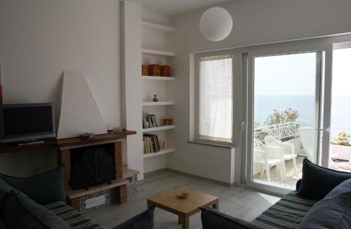 Pizzo Apartment | Villa Laura - sul mare