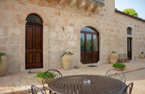 Ragusa Villa | Villa Le Cinque Vie - Swimming pool - Tennis - Football