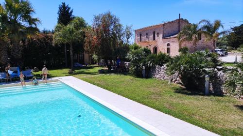 Ragusa Villa | Villa Le Cinque Vie - Swimming pool - Tennis - Football