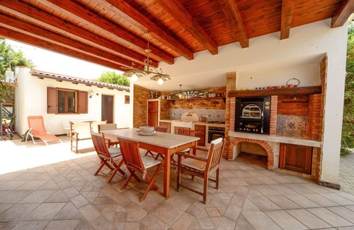 Mazzaforno Apartment | Villa Le Magnolie