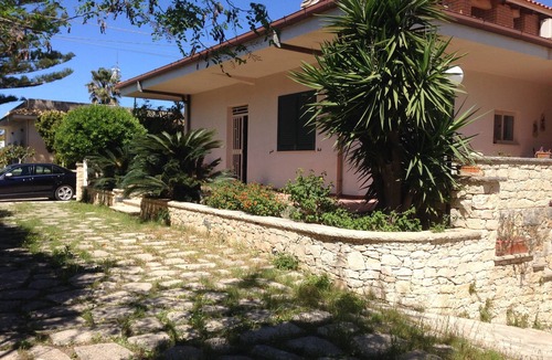 Marina di Modica Villa | VILLA LINA in MARINA di MODICA