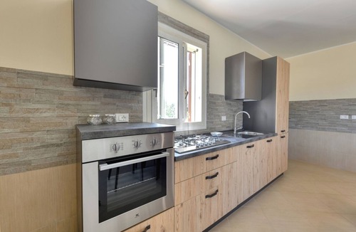 Floridia House | Villa Luce, close to town