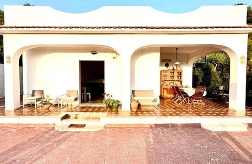 Fontane Bianche Apartment | Villa Lucia Whit Salt Pool
