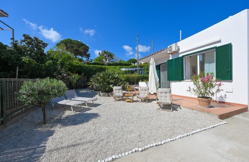 Ischia Ponte Villa | Villa Maddalena a Ischia, Piscina, Giardino Attrezzato, Terrazzi e Parcheggio