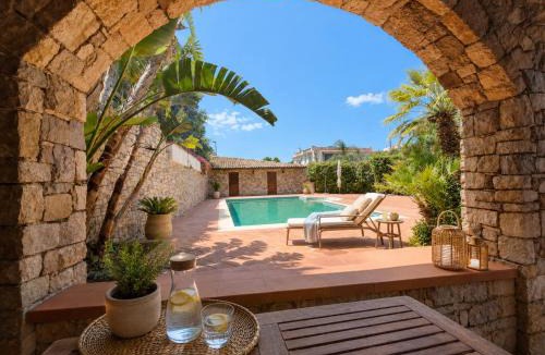 Cinisi Villa | Villa Magaggiari Pool & Beach