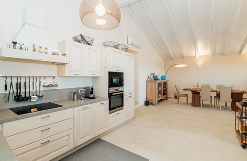 Ruoni Villa | Villa Marinella - Santa Teresa G.