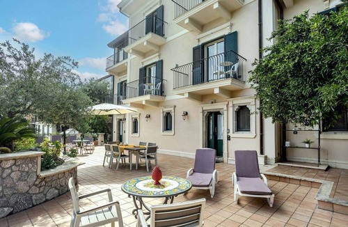 Mazzaro Apartment | [Villa MareMonti] Taormina