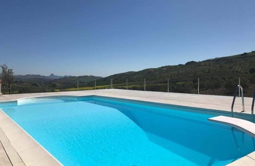 Aragona Villa | Villa Maria for 6 adults and 4 children