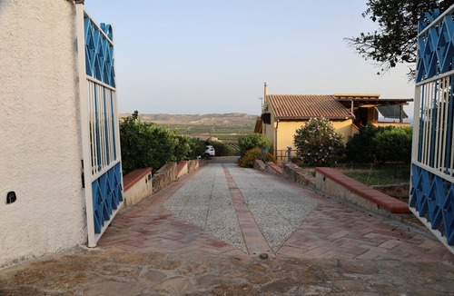 Borgo Bonsignore Villa | Villa Marina: sea, sun, green countryside, culture,relax.