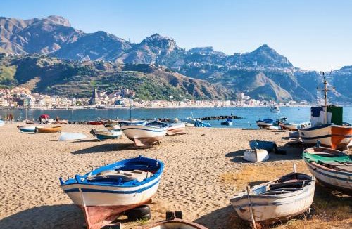 Giardini Naxos Bed & Breakfast | Villa Marysa Studio Apartment