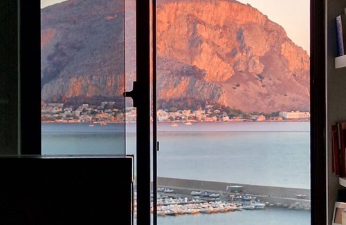 Addaura Apartment | Villa Maurino by DomuSicily