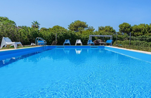 Syracuse Villa | Villa 'Melus Maris' with Sea View, Pool, Garden, Terrace & Wi-Fi