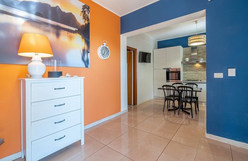 Fontane Bianche Villa | Villa 'Morgana' with Private Terrace, Wi-Fi and Air Conditioning