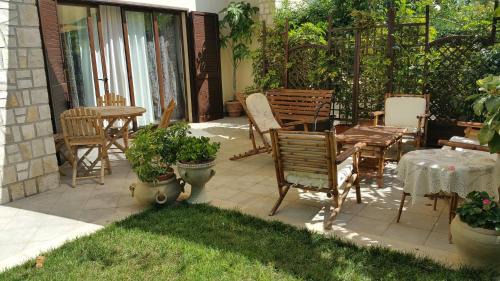 Villaggio Mose House | Villa Mosè Apartment, pool, parking, terrace