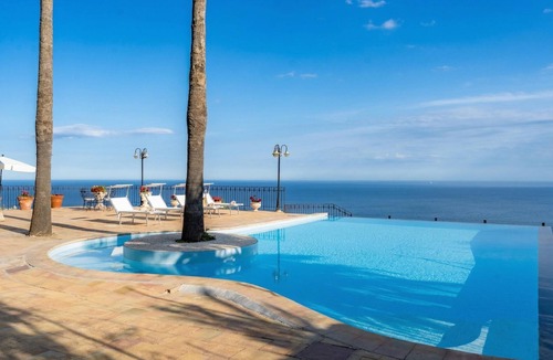 Letojanni Villa | Villa Nerissa - Letojanni