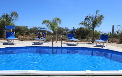 Menfi House | Villa Oasi