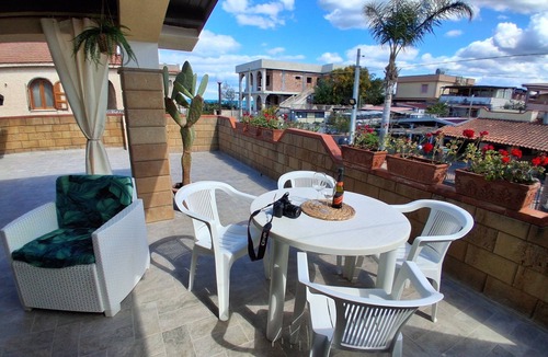 Agnone Villa | Villa oleanders sea of sicily