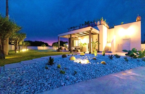 Santa Maria del Focallo Villa | Villa Olive & Champagne con Piscina Privata