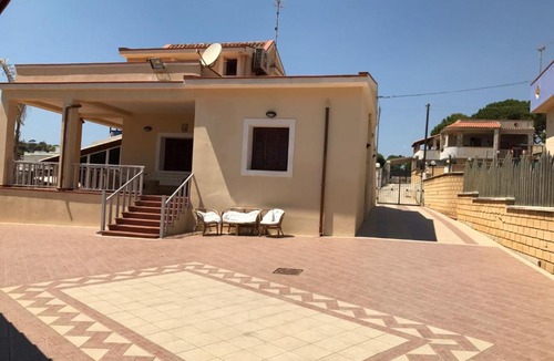 Porto Palo House | Villa on the sea