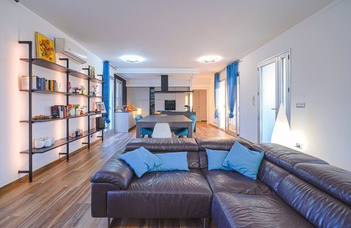 Plemmirio Villa | Villa Opulentia with Pool and Sea View