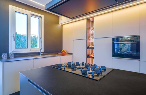 Plemmirio Villa | Villa Opulentia with Pool and Sea View