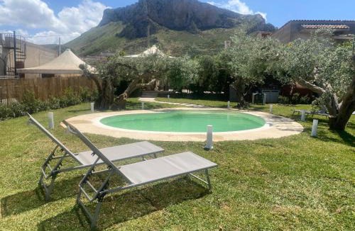 Terrasini Villa | Villa Otto Ulivi con Piscina Privata