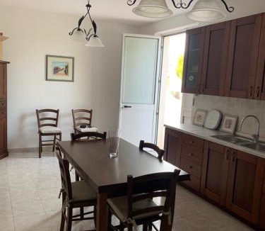Syracuse House | Villa Parisi