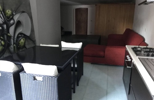 Mondello Villa | Villa "Park House" with Private Sauna, Covered Terrace, Garden & Wi-Fi