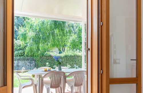 Terrasini Villa | Villa Poldino con giardino by Wonderful Italy