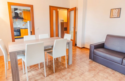 Desenzano del Garda Villa | Villa Quantum - Four Bedroom Villa, Sleeps 12