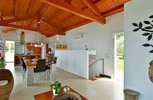 Sant'Ambrogio Villa | Villa Rita 6, Emma Villas