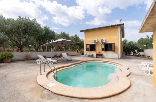Partinico Villa | Villa Rosa con Piscina