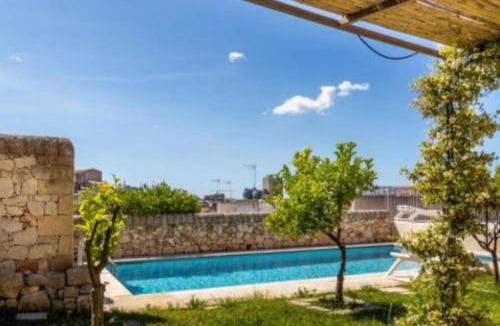 Noto Historic Centre Bed & Breakfast | Villa Rosaria Rooms
