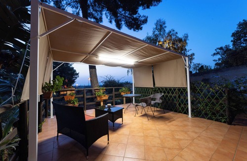 Marsala Ski Chalet | Villa Rosemary –Chalet Garden, wooden chalet with pool, near the Stagnone Lagoon