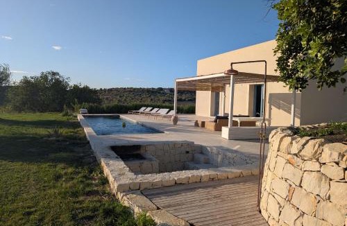 Ispica Villa | Villa S Rosalia in val di Noto