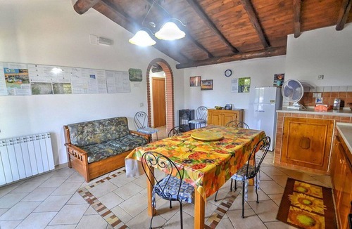 Piedimonte Etneo House | Villa Salice: A welcoming apartment that is part of a villa situated on the eastern slopes of Mount Etna, with Free WI-FI.