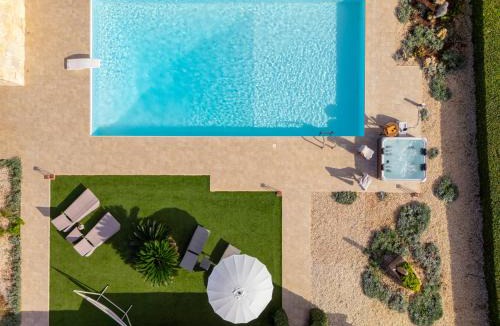 Syracuse Villa | Villa Sambucia - Private Sicilian Charm Villa - Outdoor Whirlpool & Solarium
