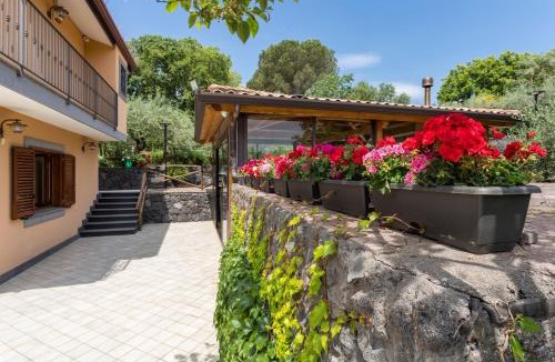 Viagrande Villa | Villa Sara sull'etna con Piscina