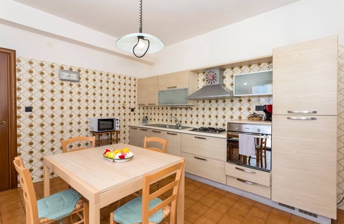 Viagrande Villa | Villa Sara sull'Etna with Private Pool, Whirlpool & Wi-Fi