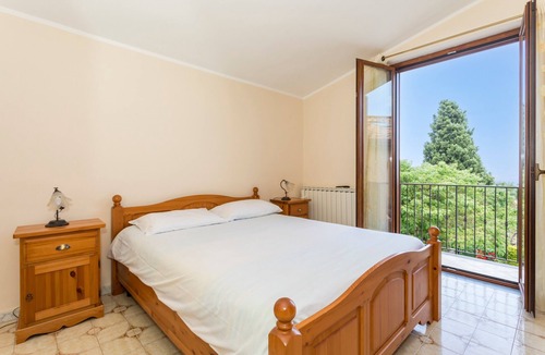 Viagrande Villa | Villa Sara sull'Etna with Private Pool, Whirlpool & Wi-Fi