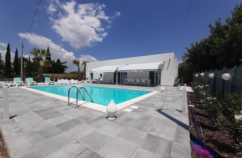 Sciacca Villa | "Villa Sara" with Sea View, Pool & Wi-Fi