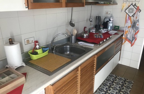 Catania Villa | VILLA SICILIA APARTMENT Villa surrounded by greenery with private indoor parking