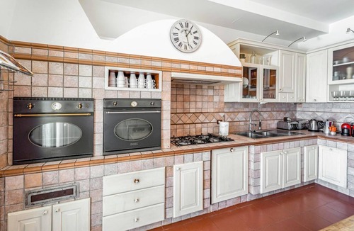 Lamie di Olimpia Villa | Villa Silva - Eight Bedroom Villa, Sleeps 16