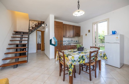 Piana Calzata Apartment | Villa Siragusa with shared swimming pool