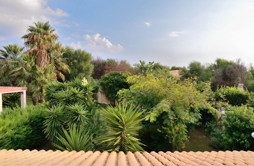 Santa Maria del Focallo Villa | VILLA SOLE WITH DIRECT ACCESS TO THE FINISH SAND BEACH AND THE SEA