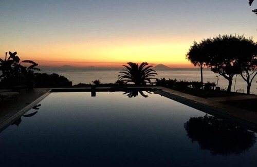 Ricadi Villa | Villa Stromboli, an exclusive villa with a pool for 10 people