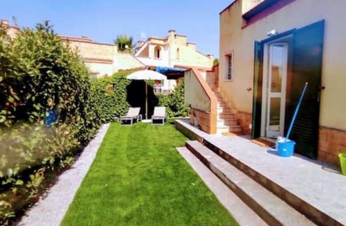 Solfarelli Villa | Villa Stromboli + Vulcano