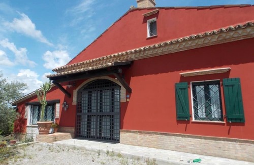 Corigliano Calabro House | Villa surrounded by citrus groves on the Ionian coast