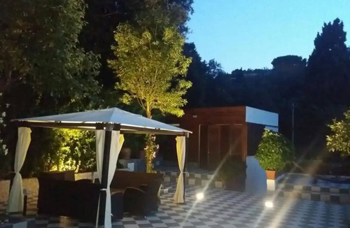 Forio Villa | Villa surrounded by greenery, just 5min walk from SanMontano beach